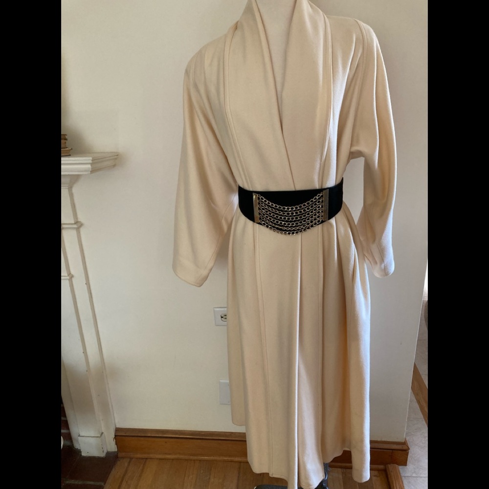 Vintage 1950’s/60’s Marie France Long Lightweight Wool Coat. L